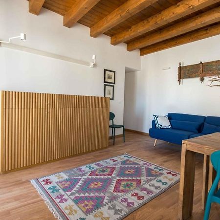 Cassaro Apartment Con Terrazza By Wonderful Italy Palermo Luaran gambar