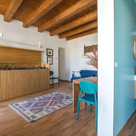 Cassaro Apartment Con Terrazza By Wonderful Italy Palermo Luaran gambar