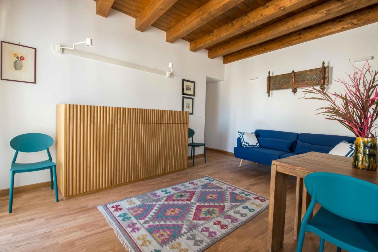 Cassaro Apartment Con Terrazza By Wonderful Italy Palermo Luaran gambar